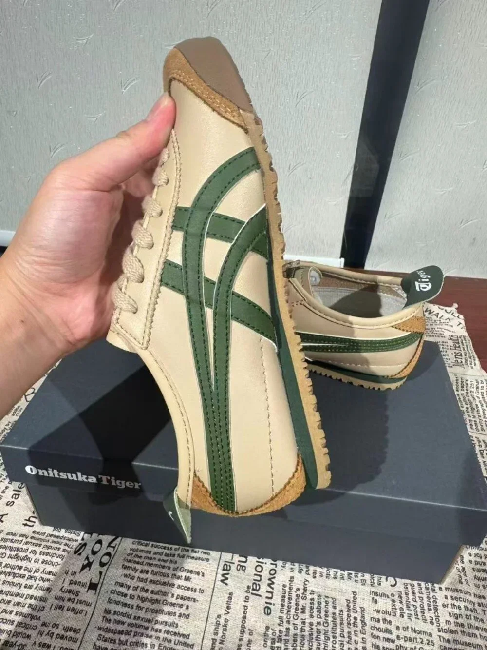 Onitsuka Tiger Beige Green Brown Low Top Sneakers
